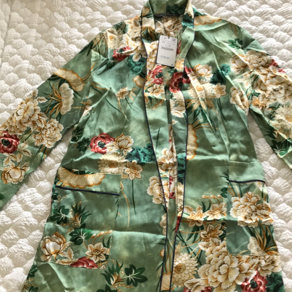 Zara never been worn kimono full length